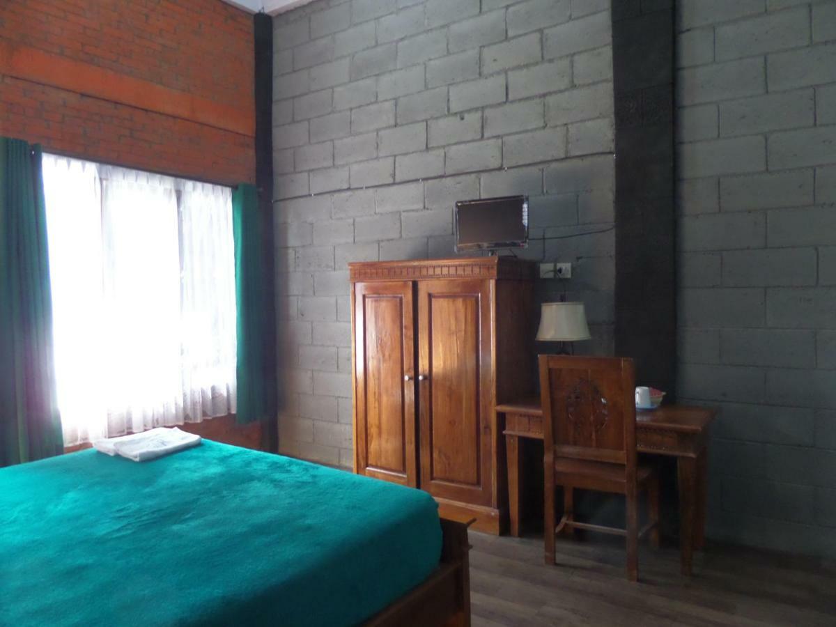 Hotel Istana Petani à Bromo Extérieur photo